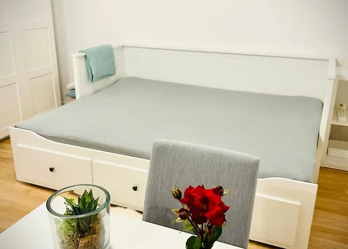 Dom wakacyjny 'gardendream' Feines Ruhiges Haeuschen - Wien Stadtnaehe Ebreichsdorf